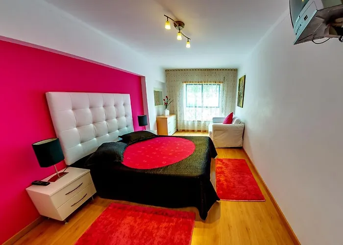 7 Saias - Centro Pensión Nazaré