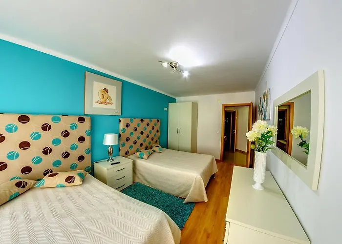 7 Saias - Centro Pensión Nazaré