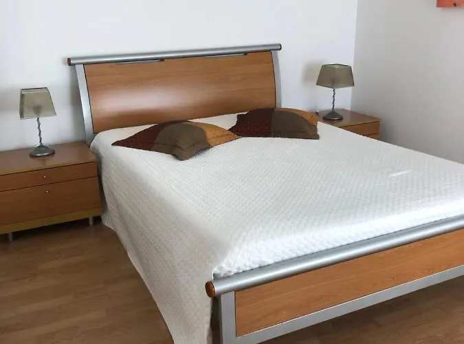 Pensión 7 Saias - Centro 3*