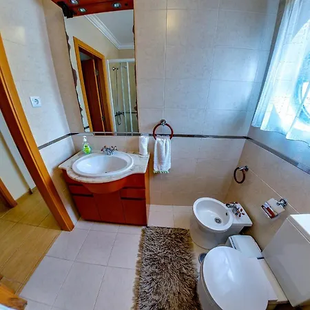 7 Saias - Centro 3* Nazaré