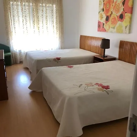 7 Saias - Centro Affittacamere Nazaré